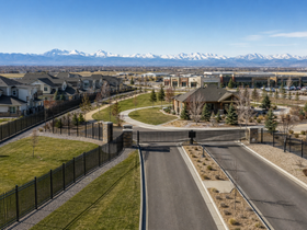 Commercial Fence Contractors in Denver